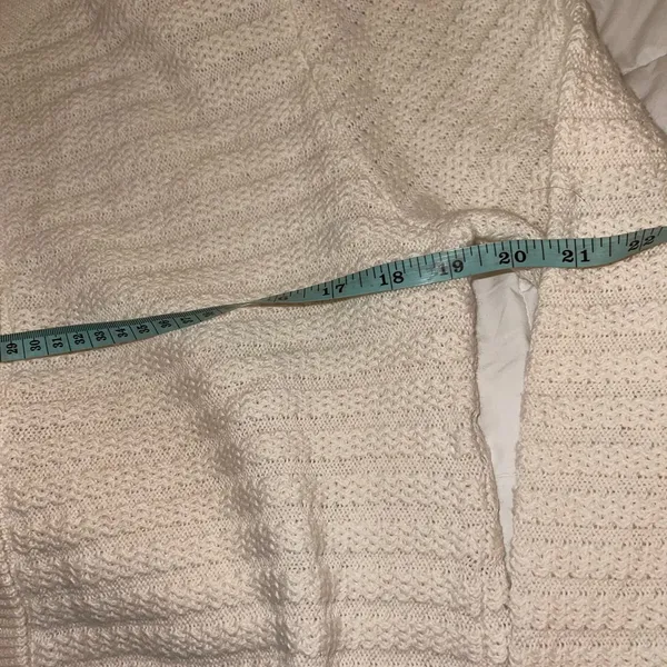 NWT Vintage Christina Cream Knit Cardigan Size Medium - Image 6