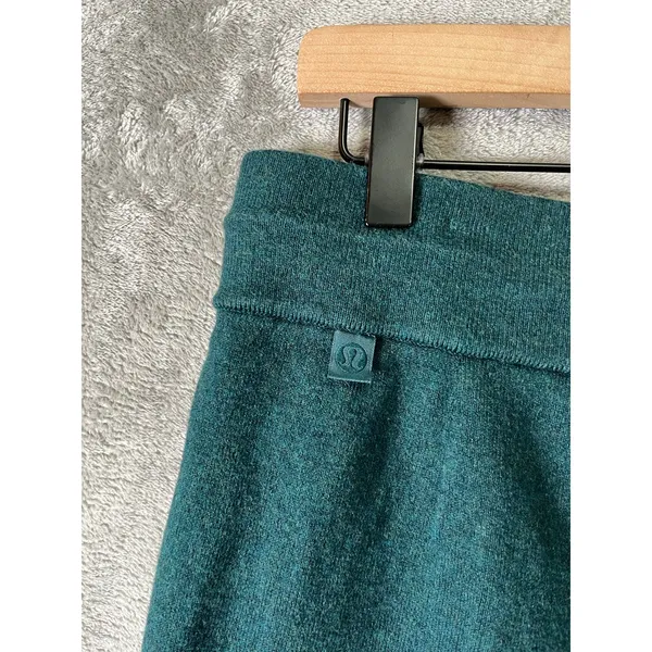 Lululemon Organic Cotton Cashmere Knit Mid Rise Joggers Heathered Green Jasper 8 - Image 6