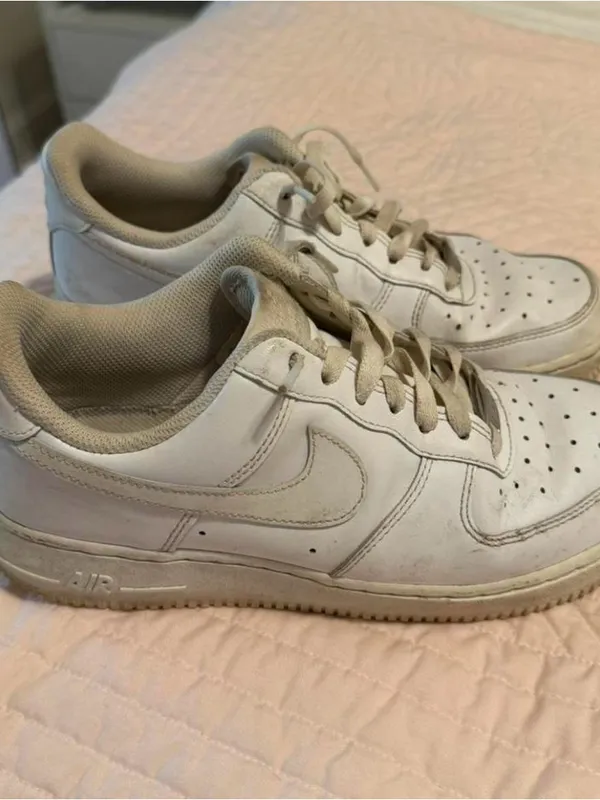 White Men's Athletic Sneakers - Classic Leather Court Style - Image 2
