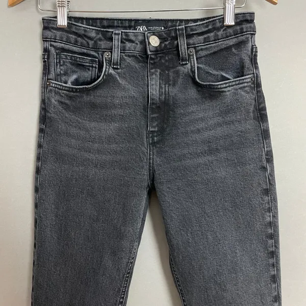 Zara Jeans Women Faded Black Size 4 High‎ Rise Denim Straight Slim Fit Classic - Image 4