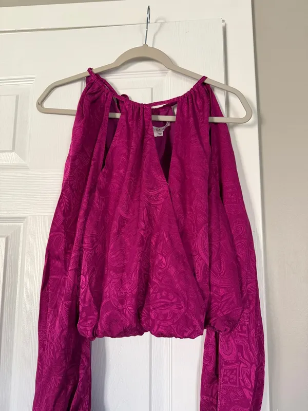 Veronica Beard Silk Blend Fuscia Berry Shoulder Cut Out Long Sleeve Blouse Top - Image 2