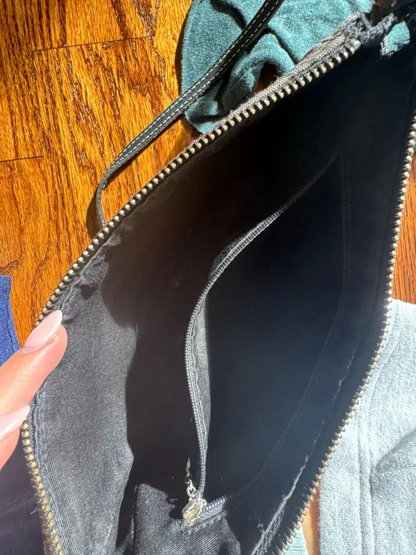 Dooney Burke purse Gray - Image 3