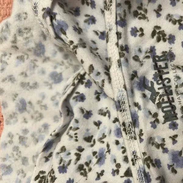 Hollister Hillier floral halter top - Image 2