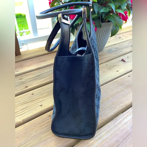 🔥🔥GUCCI GG monogram shoulder bag🔥🔥 - Image 13
