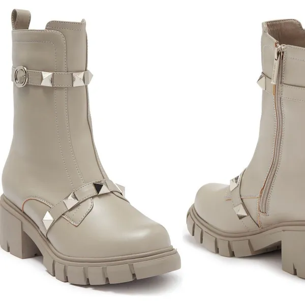 Cape Robbin Yuri Pyramid Stud Lug Boots Gray Faux Leather Women’s Size 10 - Image 2
