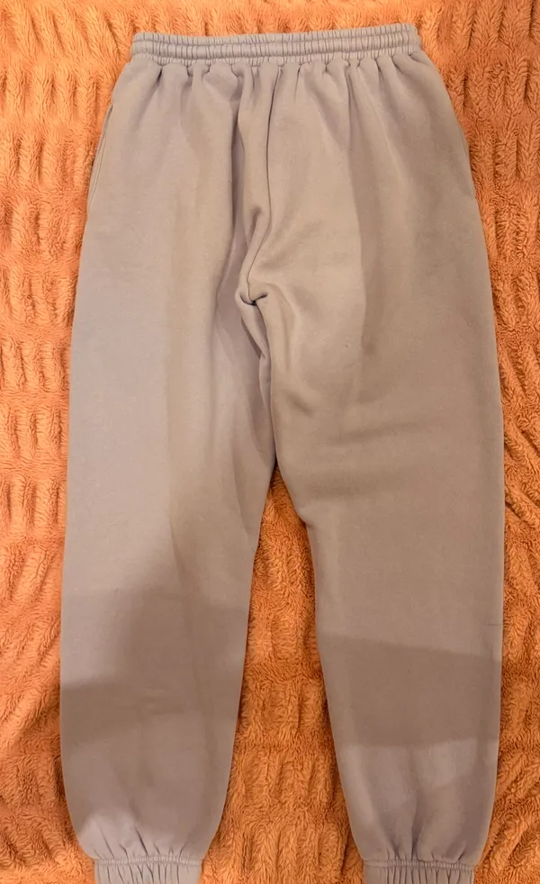 white fox sweatpants Size M - Image 4