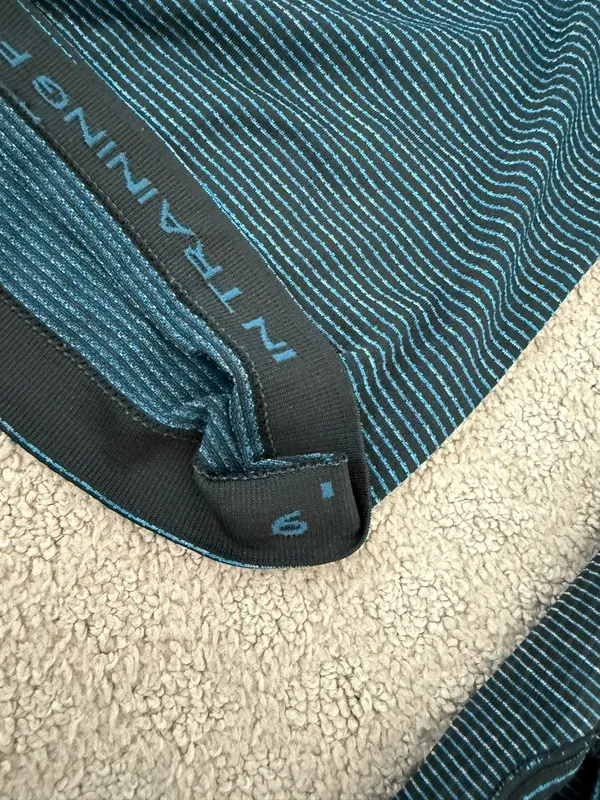 Lululemon Blue-Black Striped Long Sleeve Top Size 6 - Image 3