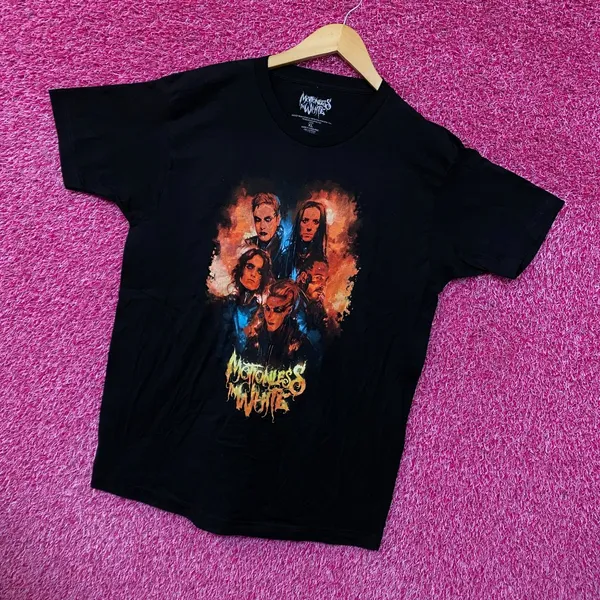 Motionless in White Rock Band Tshirt size Extra Large - Image 3