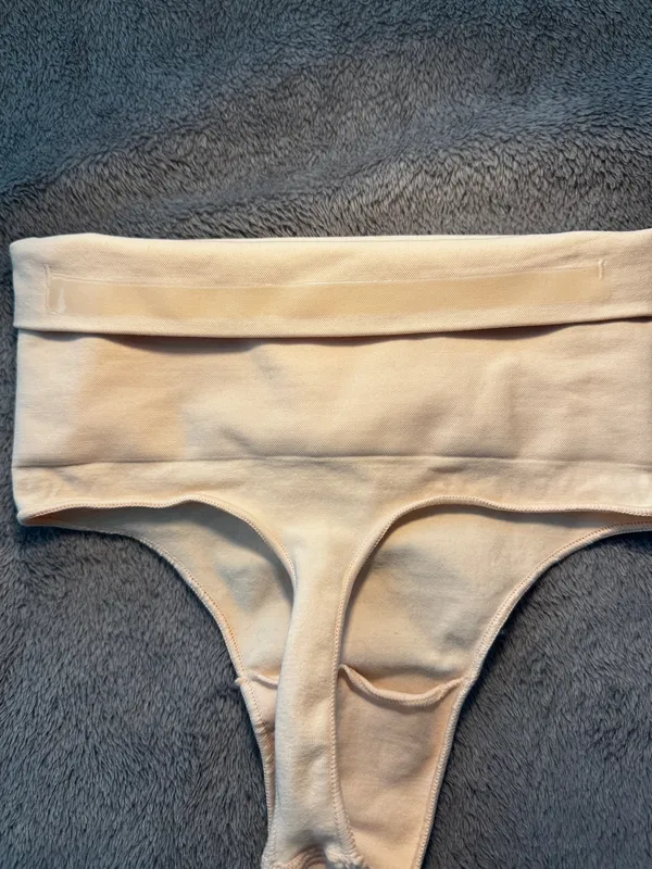 Skim sculpt mid waist thong - Image 4