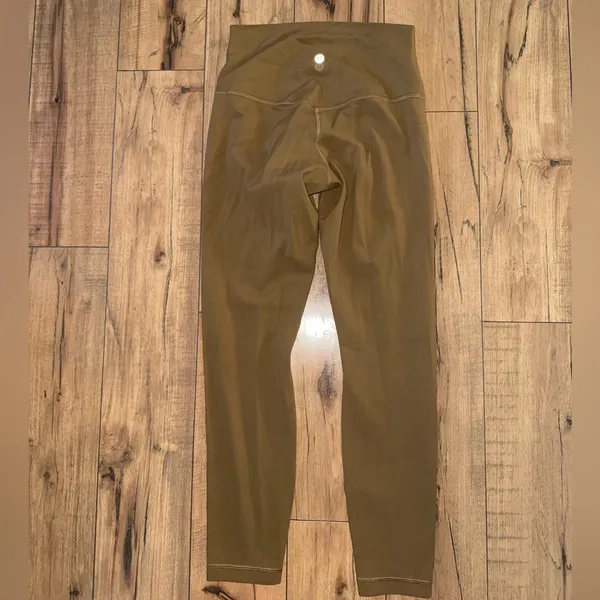 Lululemon leggings - Image 5