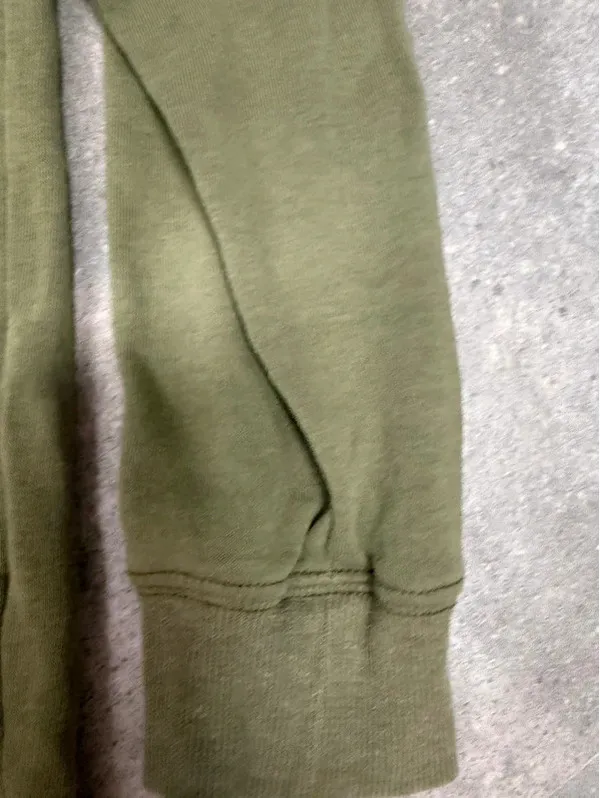 Old Navy brand women’s size medium long sleeve top - Image 3