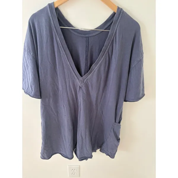 Free People FP Movement Hot Shot Reversible Tee Navy Blue XS Oversized Pockets - Image 3