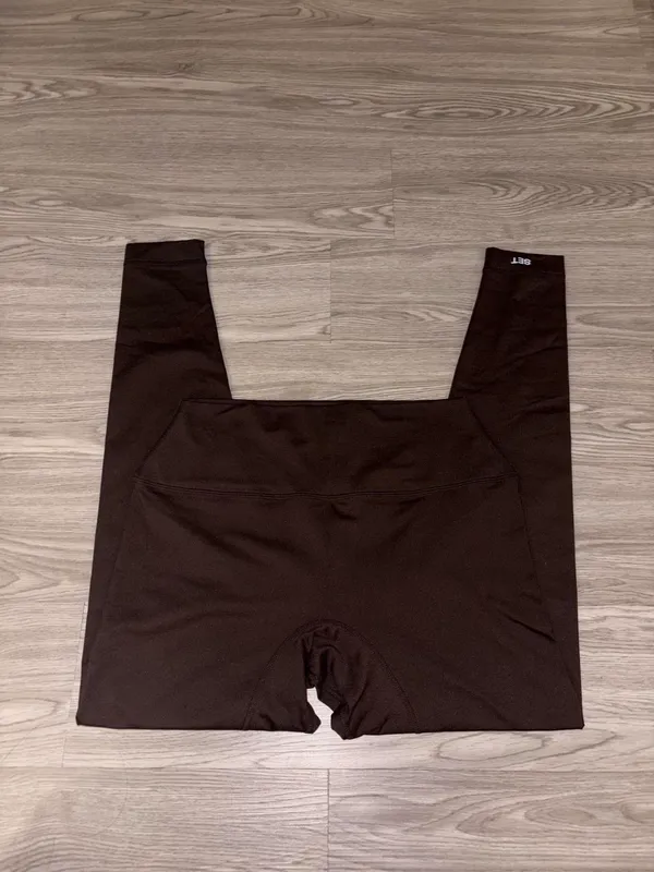 Set Active Dark Brown Formcloud Leggings - Image 3