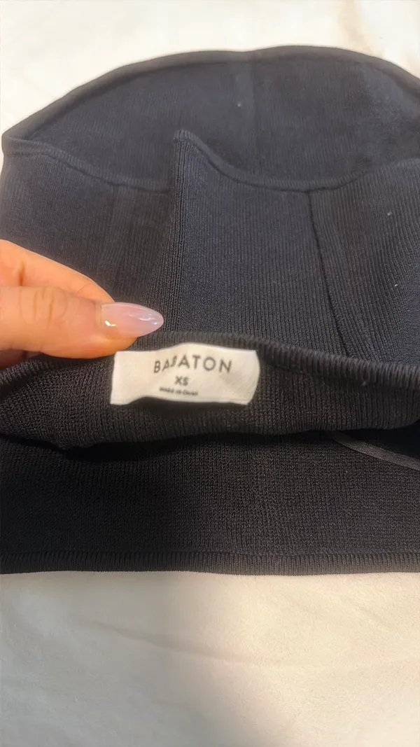 Babaton Aritzia Sculpt Knit Crop - Image 3