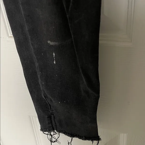 Old navy rockstar Distressed Women's Jeans - Image 2