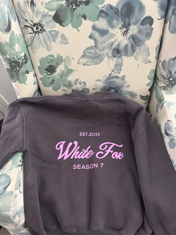 White Fox Hoodie Boutique - Image 2