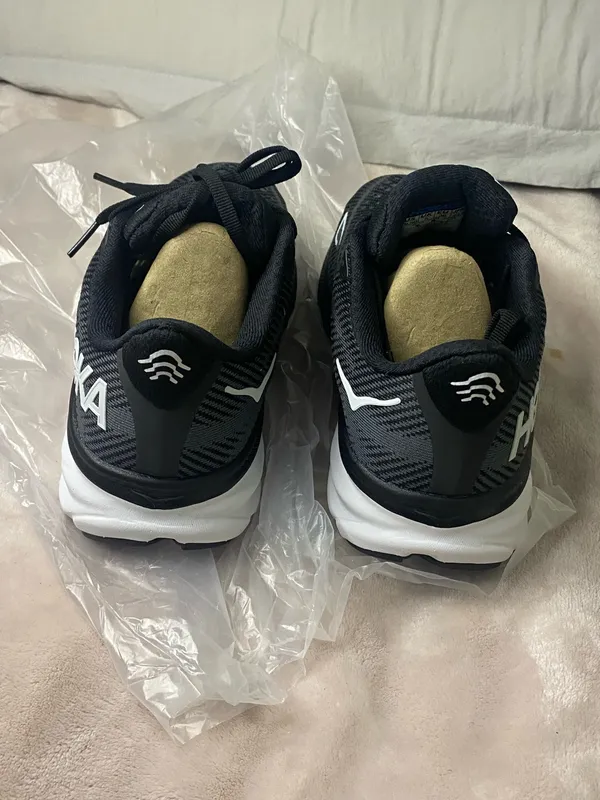 Hoka Clifton 9 Running women Shoes size 6.5 - Image 2
