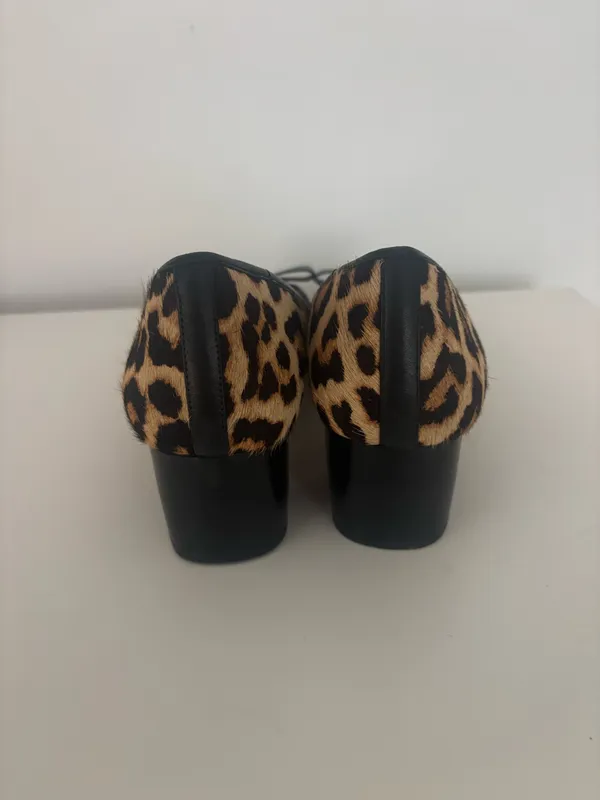 Michael Kors Cheetah Print Heels - Image 3