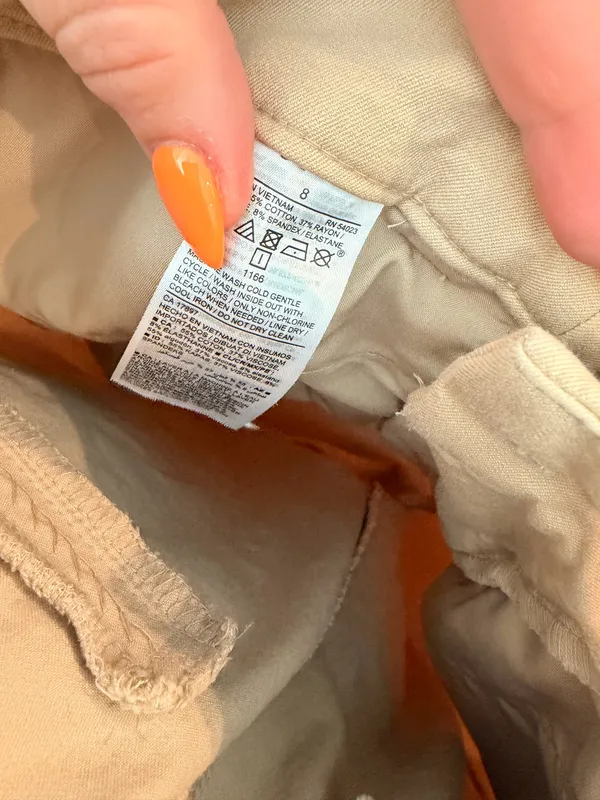 Old Navy Tan High Rise Pixie Pants Size 8 - Image 3