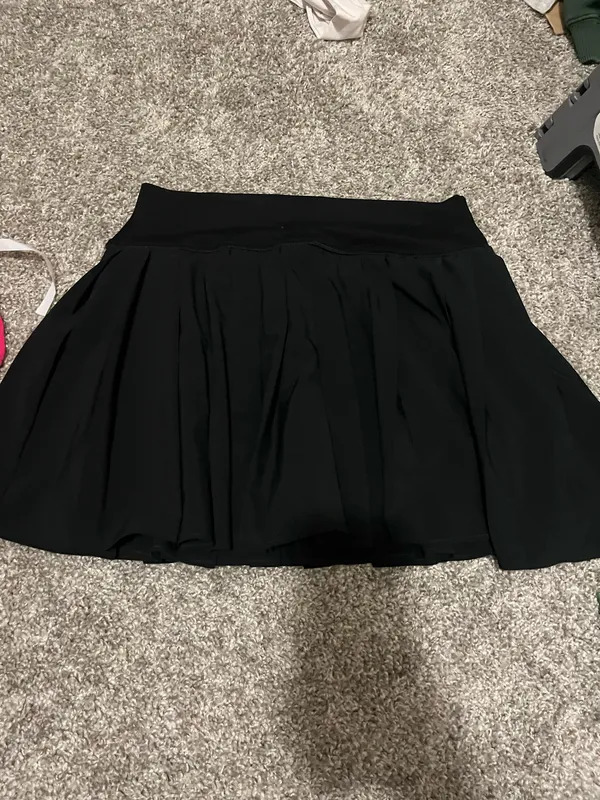 Black Aerie Offline Pleated Skirt - Image 3