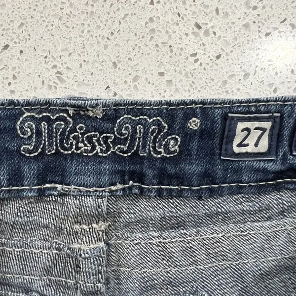 Miss Me Size 27 Boyfriend Shorts Mid Rise Cuff Stretch Rhinestone Stud Pockets - Image 4