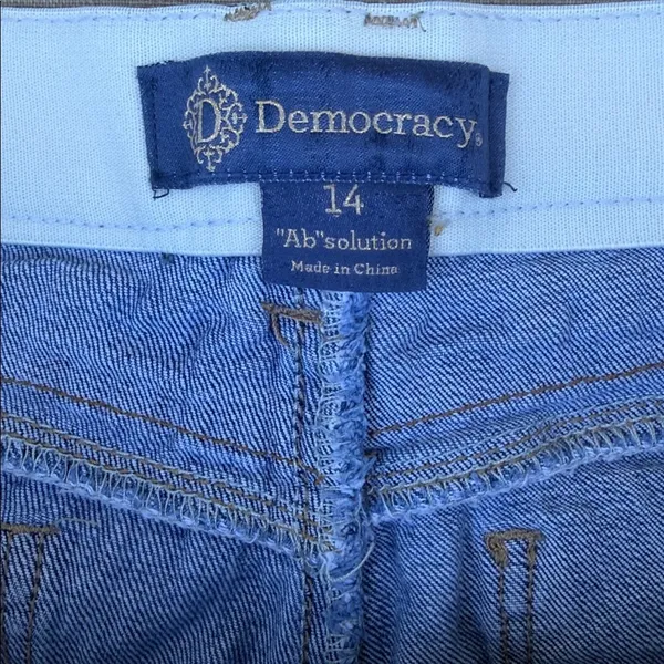 Democracy Blue Distressed Jean Shorts size 14 - Image 4