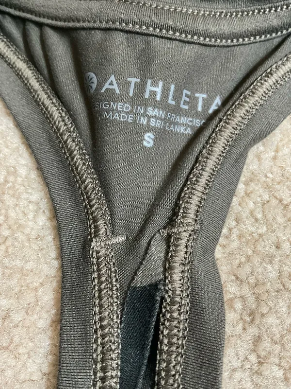 Athleta Tank Top Racerback Small camo - Image 2