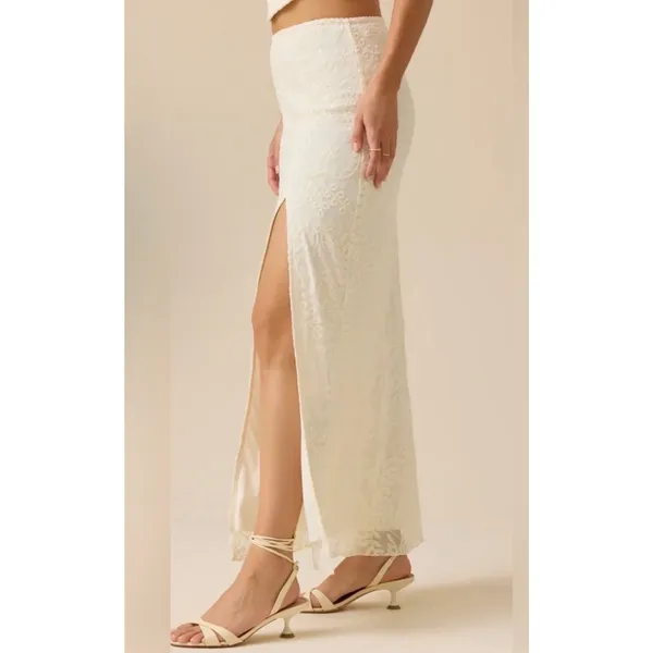 Altar’d State Embroidered Mesh Lace Maxi Skirt NWT Small - Image 10