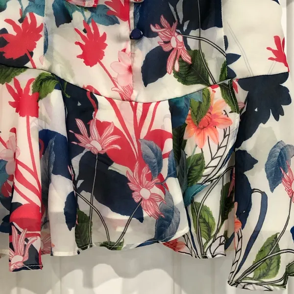 Parker Floral Pink Off Shoulder Cold Shoulder L - Image 3