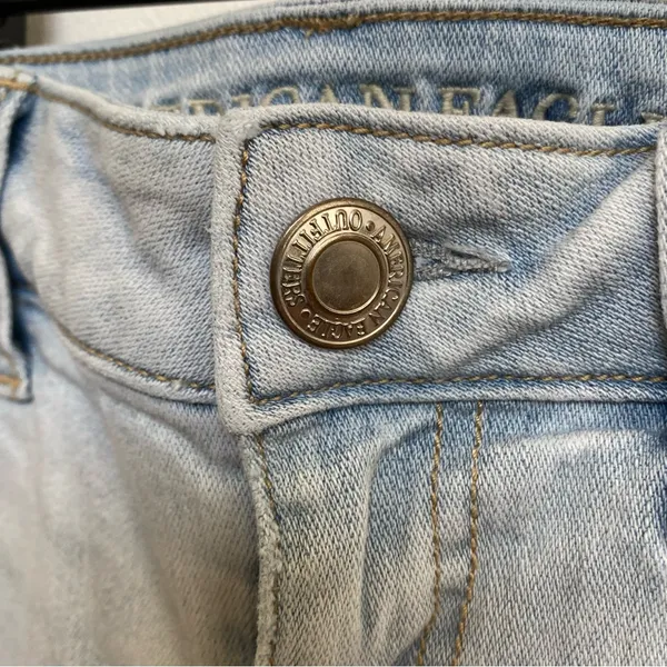American Eagle Outfitters AEO Women's Super Stretch Light‎ Wash Jeggings Jeans 2 - Image 3
