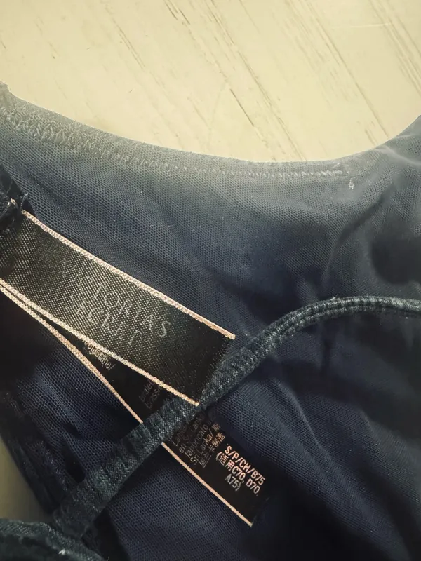 Victoria's Secret Bra - Image 3