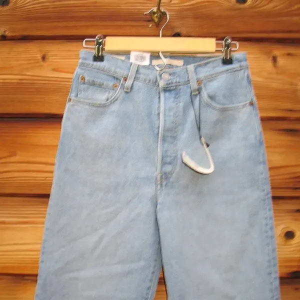 NWT Levi's Ribcage Straight Ankle Jeans - Image 5