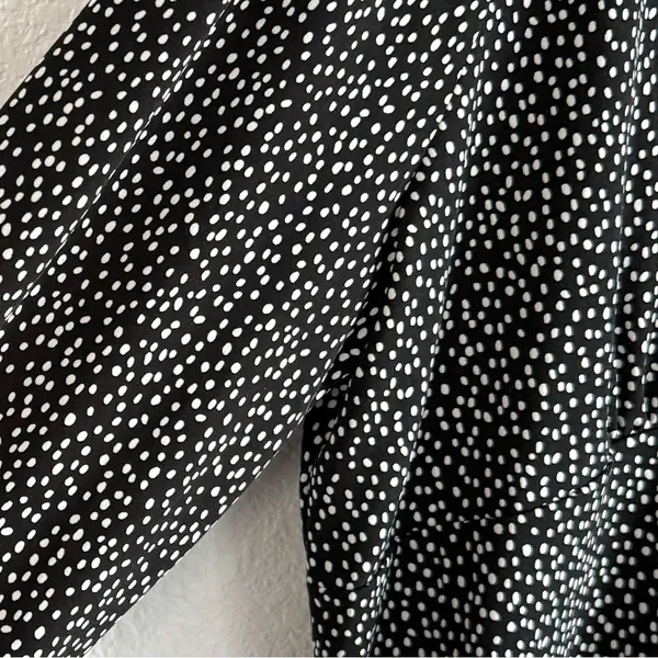Banana Republic Womens Shirt Blouse Black White Dot Long Sleeve Stretch Size XL - Image 6