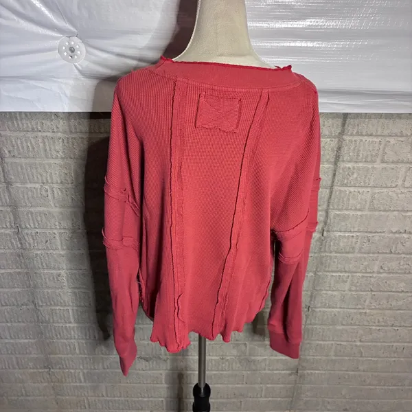 Free People We The Free Red Waffle Knit Thermal Raw Hem Top XS - Image 4