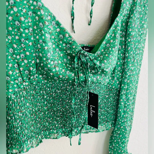 LULUS Green Long Sleeve Cropped Top Blouse Size L NWT - Image 5