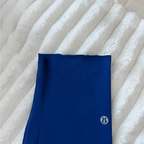 Lululemon Cropped Leggings - Image 5