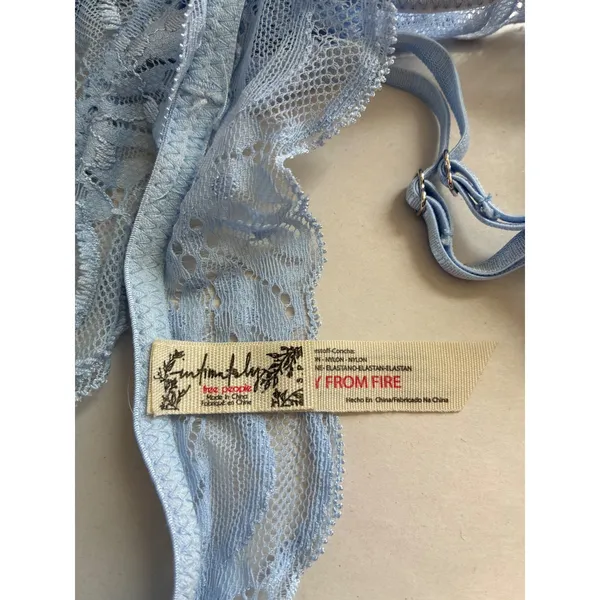 Free People Intimately Light Blue Floral Lace‎ Bralette Double Strap Size S - Image 6