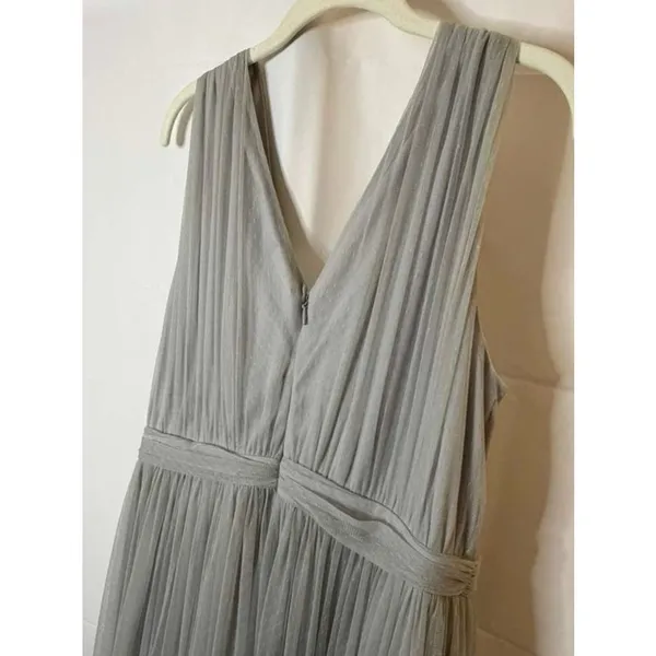 NWT Lulus How Charming Light Grey Swiss Dot Sheer Overlay Maxi Dress sz. 1X - Image 9