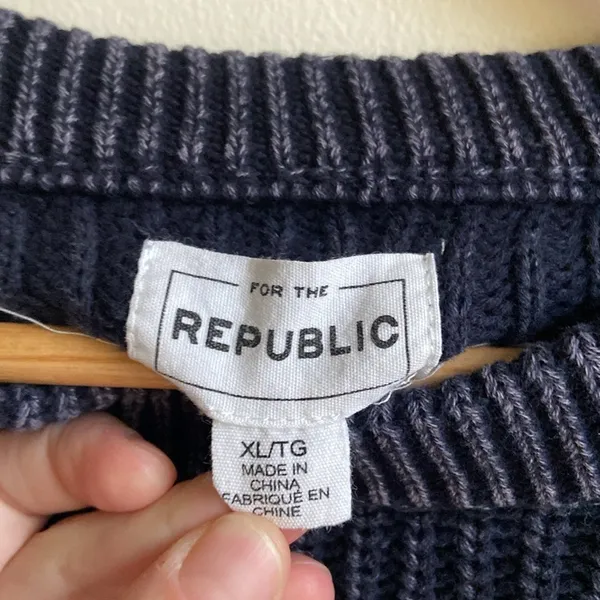 For The Republic Cotton Crewneck Sweater (Sz XL) Blue Distressed Cable Knit - Image 4