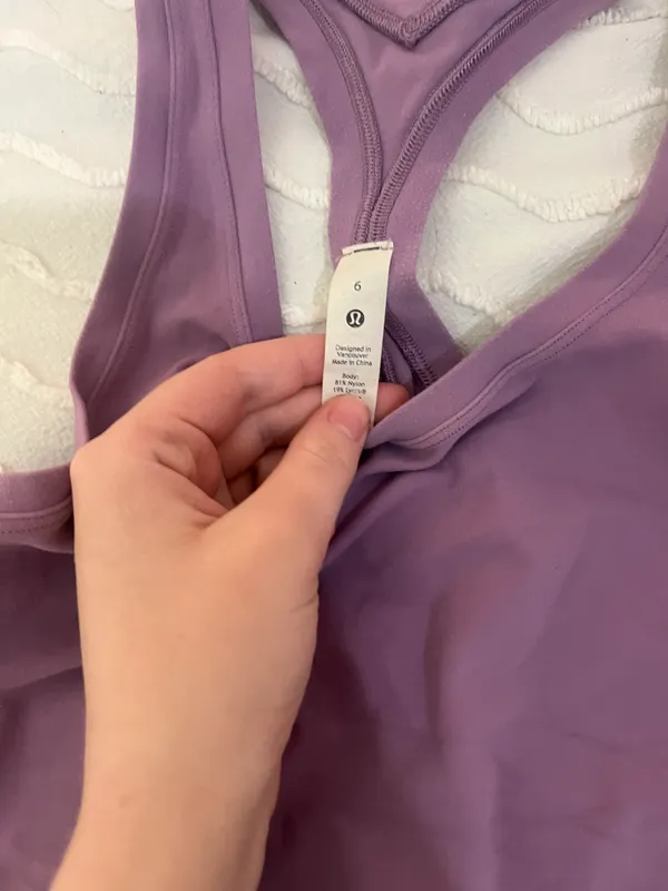 Lululemon Lavender Cropped Tank Size 6 - Image 4