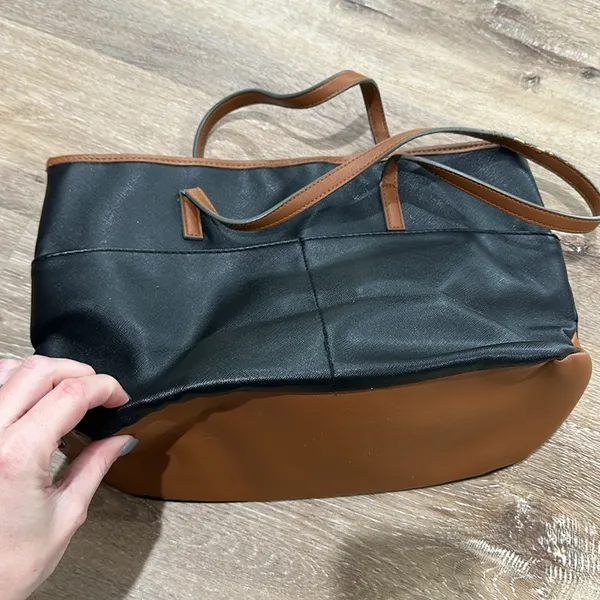 NWOT black and brown purse. 10 in tall 15 in wide - Image 3