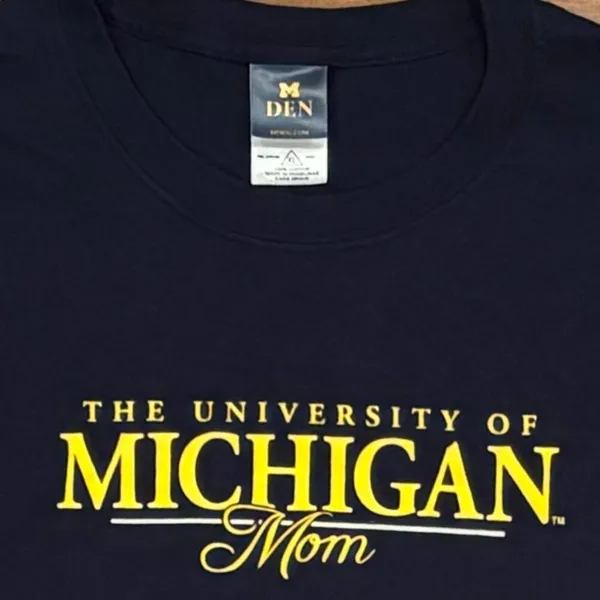 The University of Michigan Mom M Den Official Merch Tee Shirt, XL - Image 2