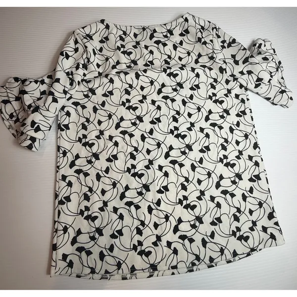 Ann Taylor Black White Ginkgo Leaf Print Ruffle Sleeve‎ Top Blouse Size S - Image 6