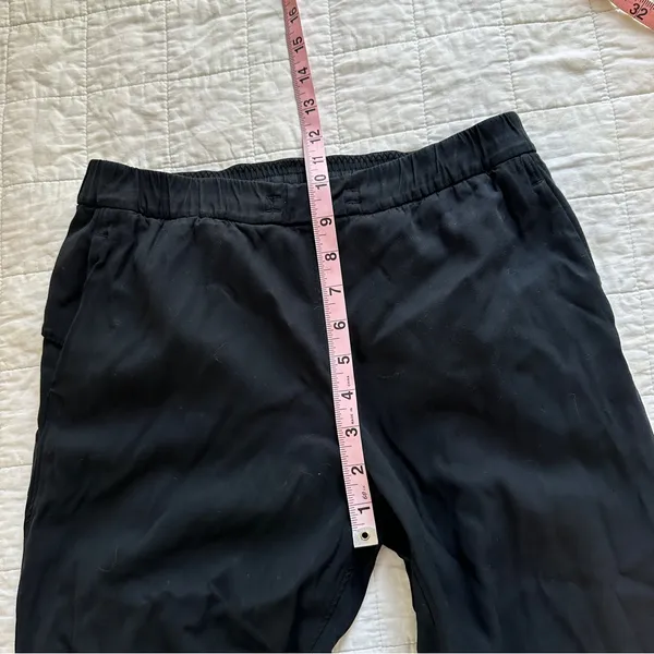 Lululemon Essential Affinity Mid Rise Joggers Black 4 - Image 5