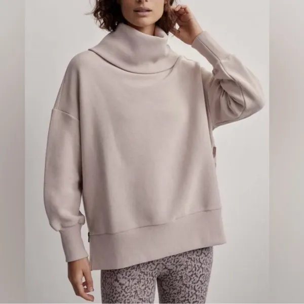 NEW Varley Milton Sweater in Mushroom XS - Image 10