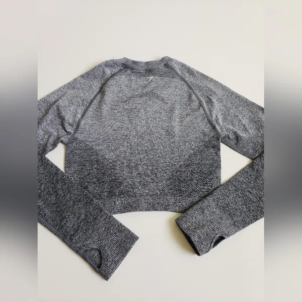 Gymshark Cropped Athletic Sports Top - Image 8
