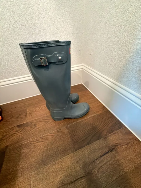 Hunter Original Tall Gloss Rain Boots Grey US 5M/6F EU 37 - Image 4