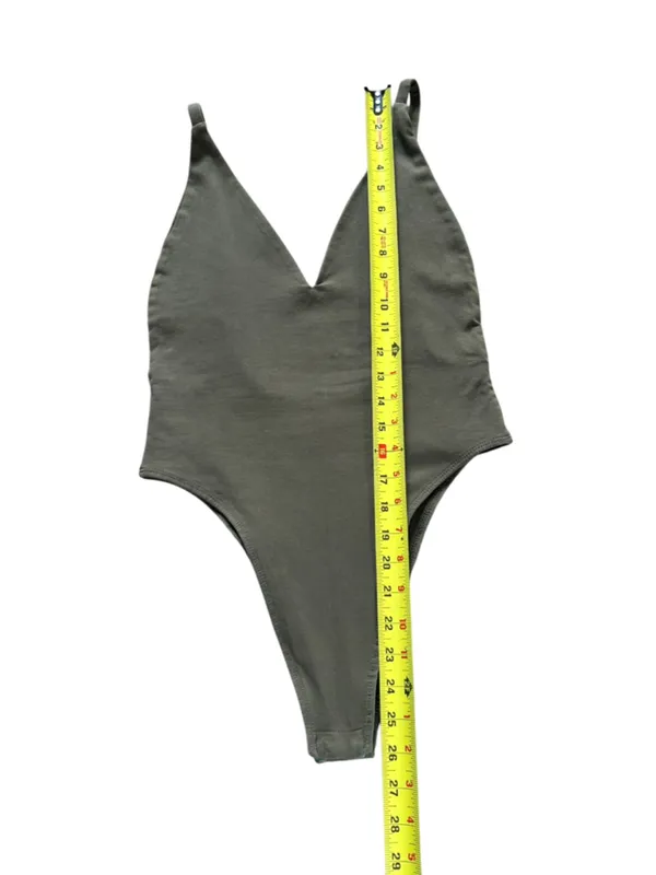 TOBI V Neck Scoop Back Olive Green Bodysuit Womens Size Small - Image 10