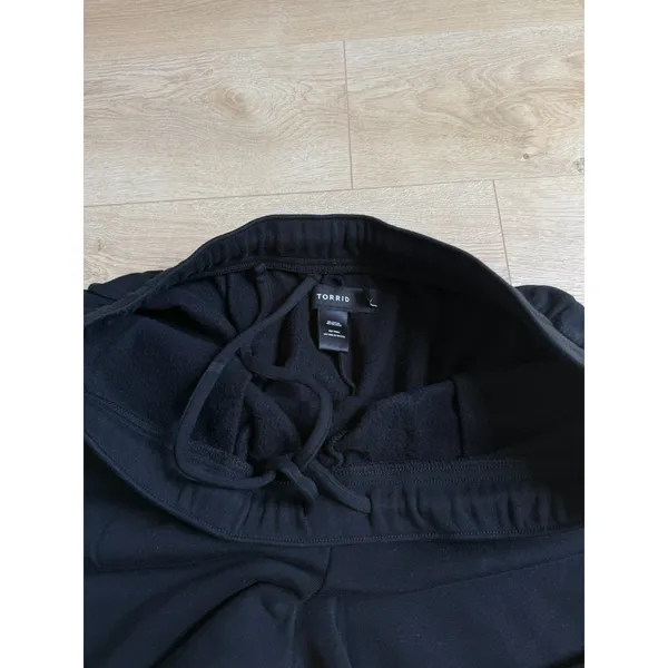 Torrid Wide Leg Black Sweatpants Cozy Fleece Stretch Lounge Pants Plus Size 2 - Image 7