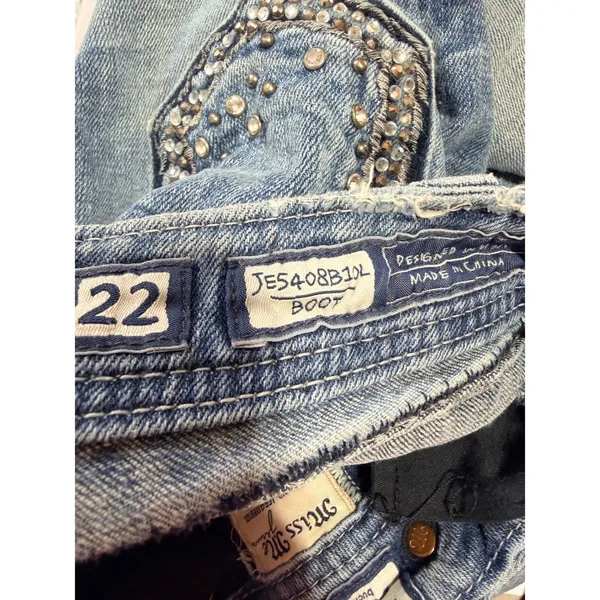 Miss Me Jeans Bootcut Embellished Pocket Women's 22 Blue 33" Inseam JE5408B10L - Image 4